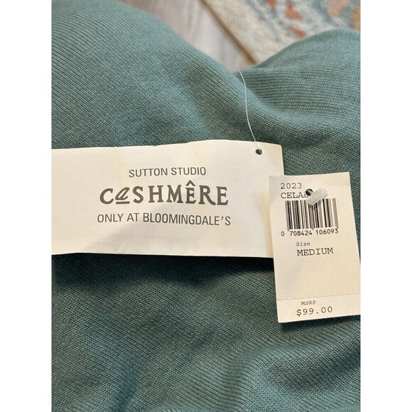 SUTTON STUDIO Celadon Green Cashmere Turtleneck Retail $99 NWT Women’s Medium - Picture 4 of 5